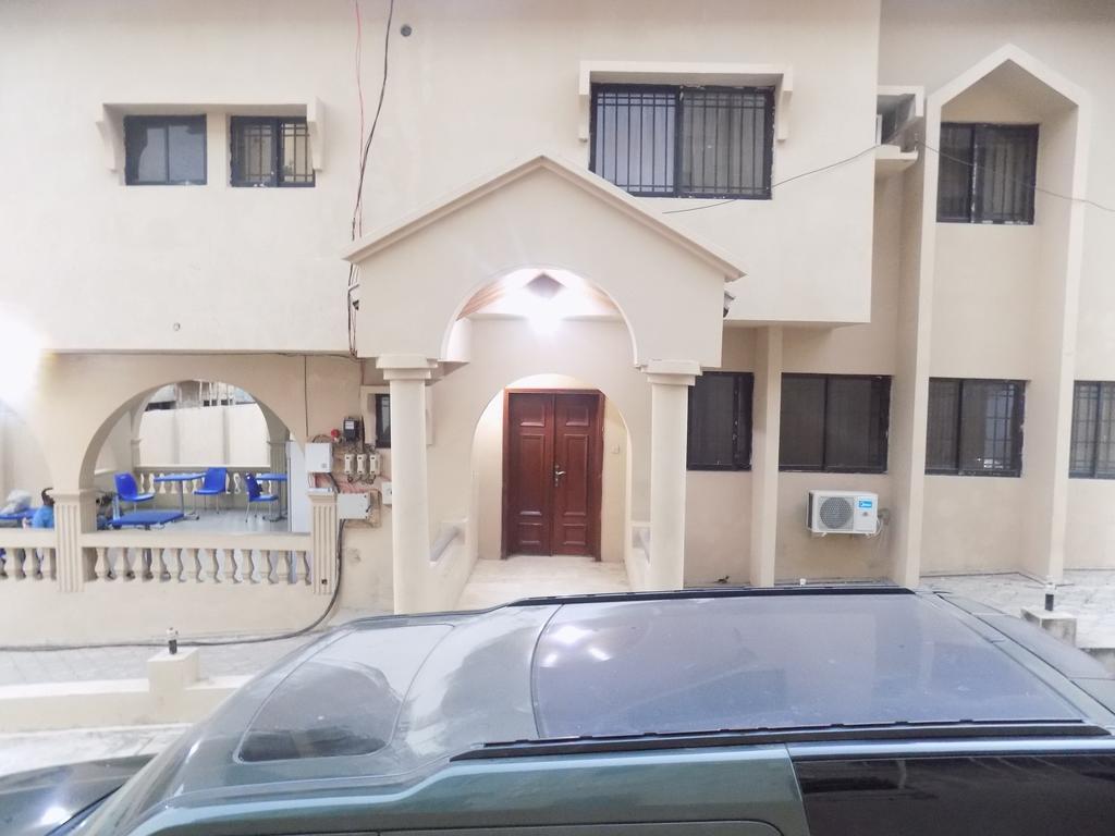 Posh Apartments And Hotel Ikeja Extérieur photo