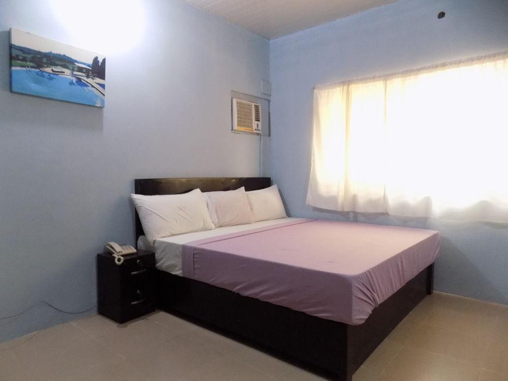 Posh Apartments And Hotel Ikeja Extérieur photo