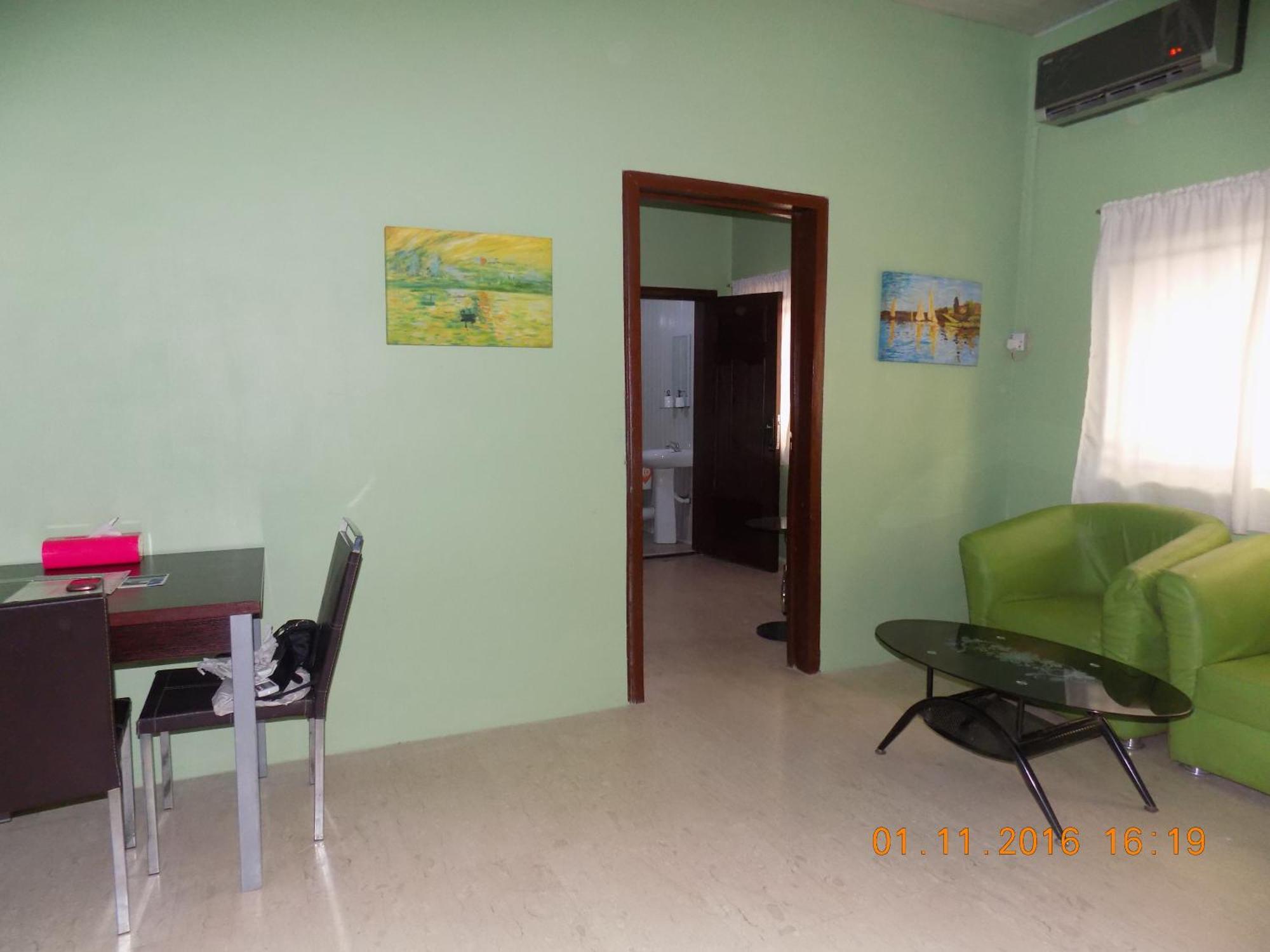 Posh Apartments And Hotel Ikeja Extérieur photo