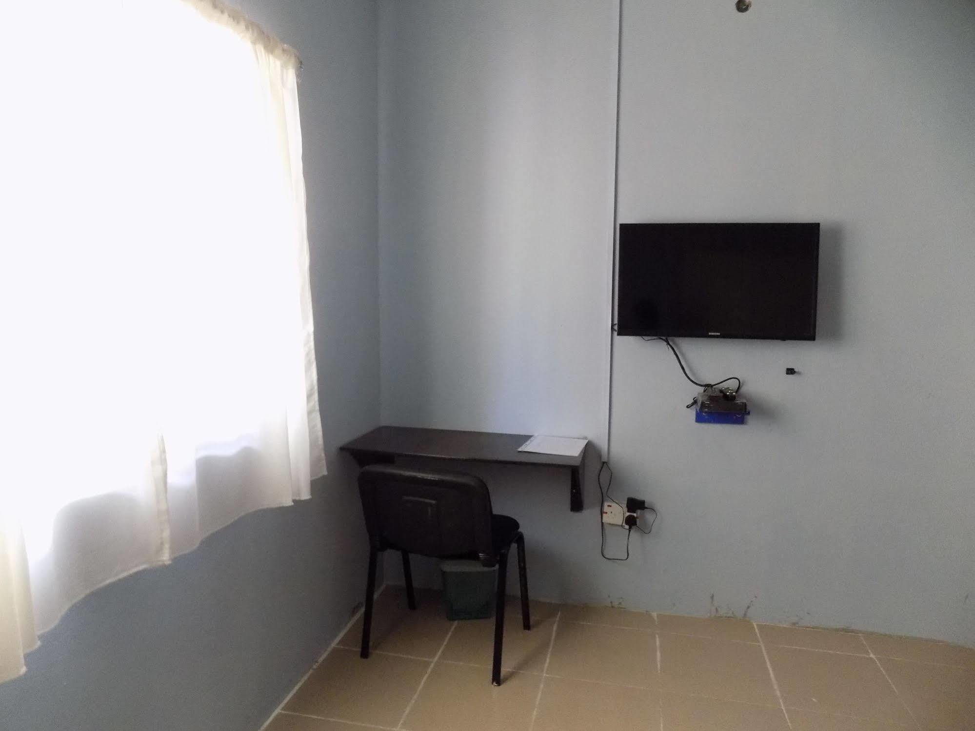 Posh Apartments And Hotel Ikeja Extérieur photo